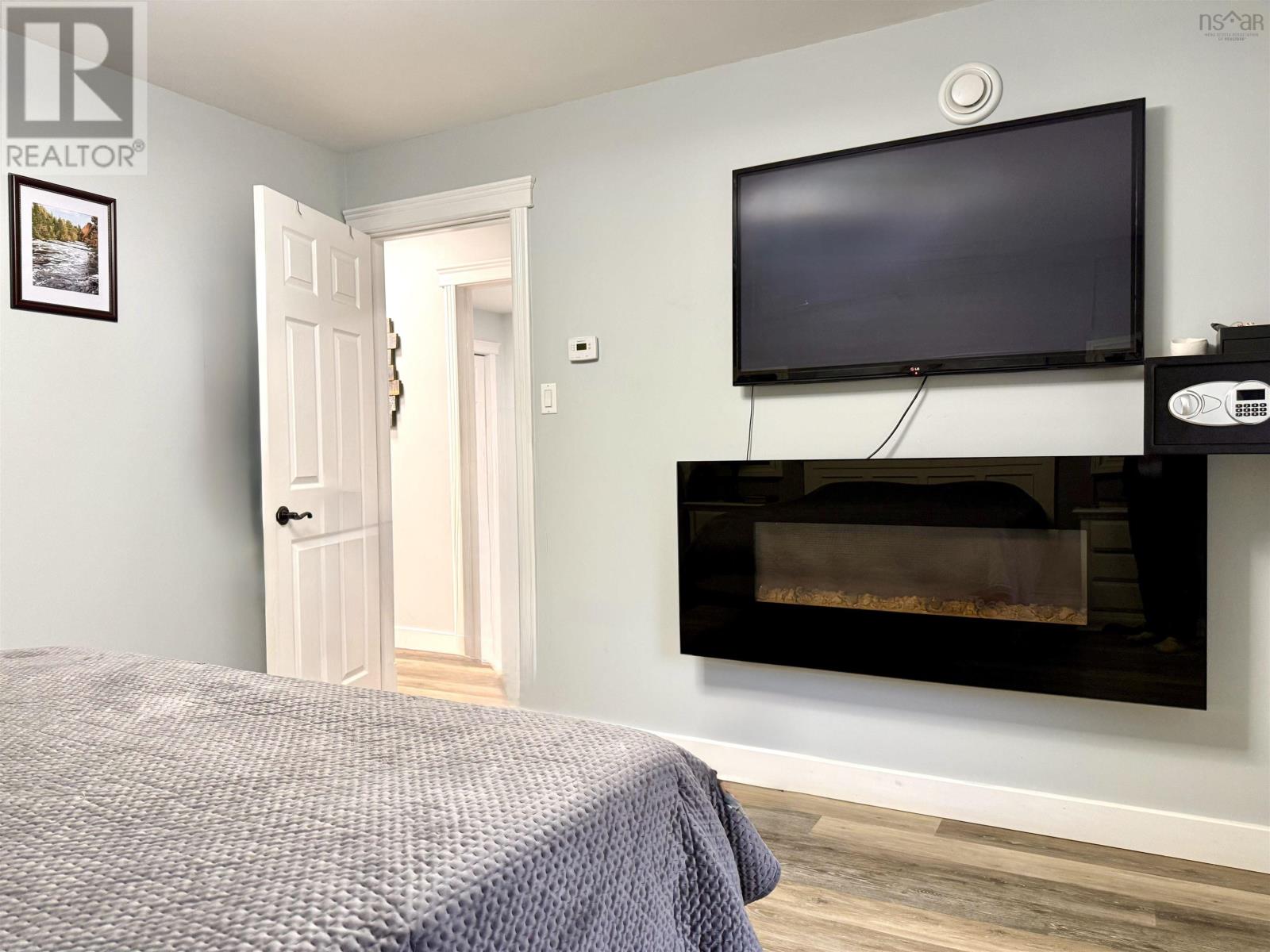 6 Paradise Avenue - 39
