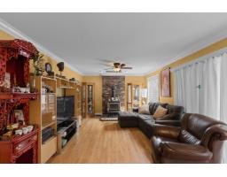 3504 Creston Drive, Abbotsford, BC V2T5B8 Photo 13