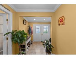 3504 Creston Drive, Abbotsford, BC V2T5B8 Photo 15