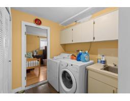 3504 Creston Drive, Abbotsford, BC V2T5B8 Photo 18