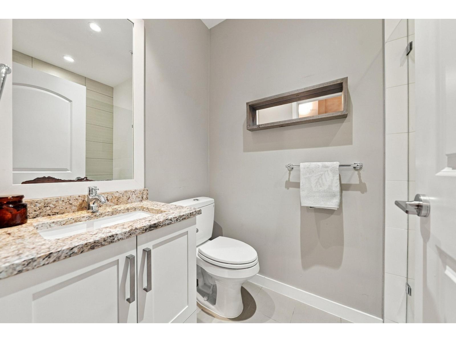 Photo of 408 6470 194 STREET 16
