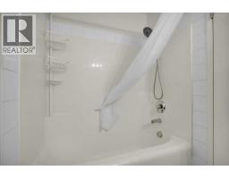 1108, 73 Erin Woods Court SE - photo 14