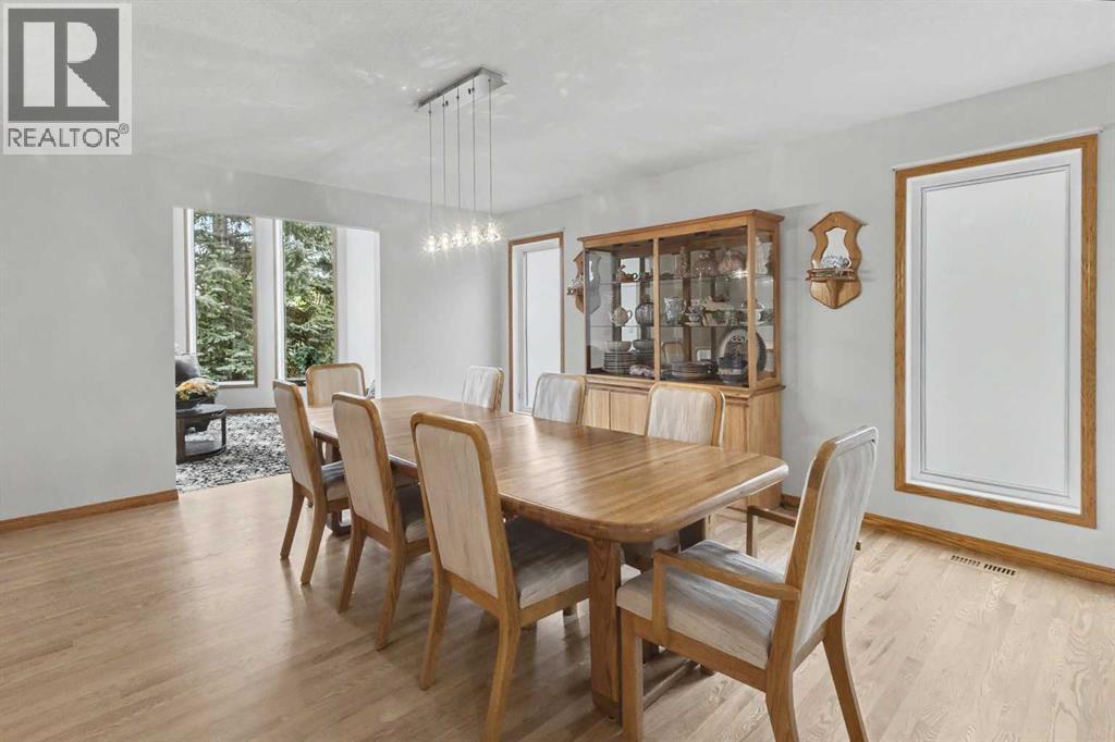 28 Edenstone Way NW - photo 10