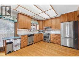 4316 53 Street NE - photo 7