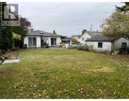 845 Old Esquimalt Rd, Esquimalt, BC V9A4W9 Photo 11
