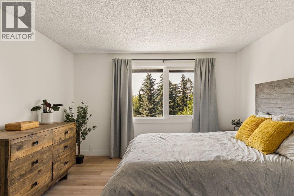 9, 5019 46 Avenue SW - photo 33