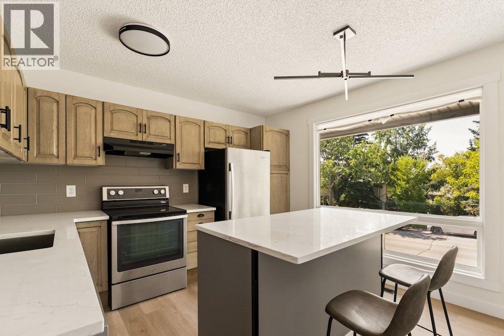9, 5019 46 Avenue SW - photo 9