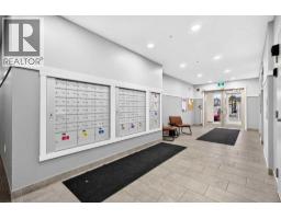 3413, 33 Carringham Gate NW - photo 37