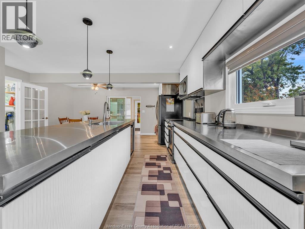 8520 MIDDLE Sideroad - 11