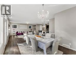 32 Carrington Manor NW - photo 18