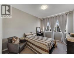 32 Carrington Manor NW - photo 24