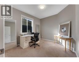 32 Carrington Manor NW - photo 36