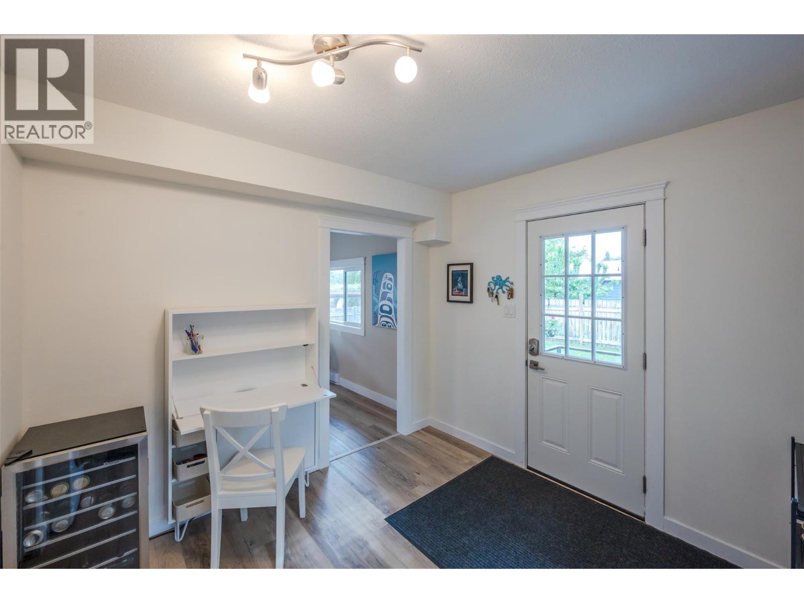 725 Ritchie Avenue, Naramata