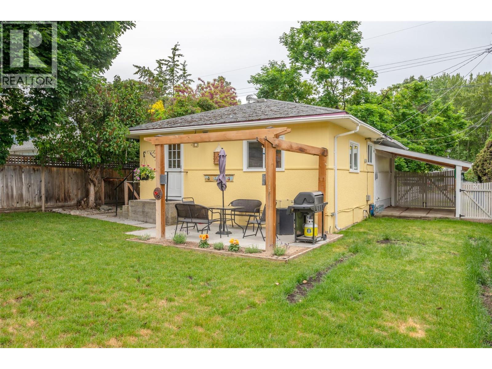 725 Ritchie Avenue, Naramata