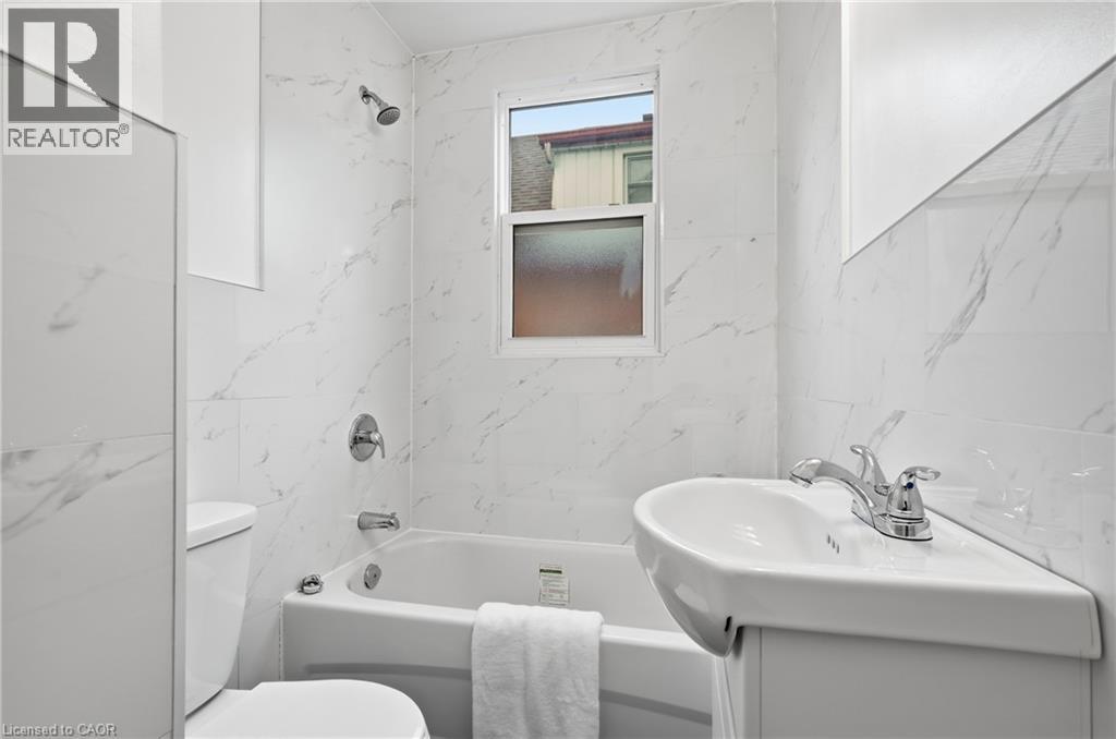 140 Auburn Avenue — photo 14