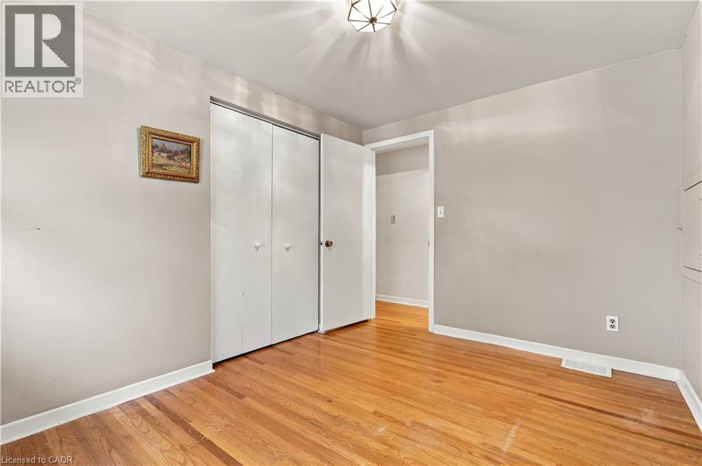 688 CHERRYWOOD Drive - 28