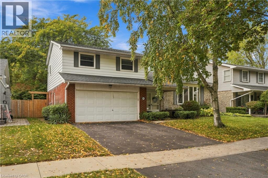 688 CHERRYWOOD Drive, Burlington — photo 3