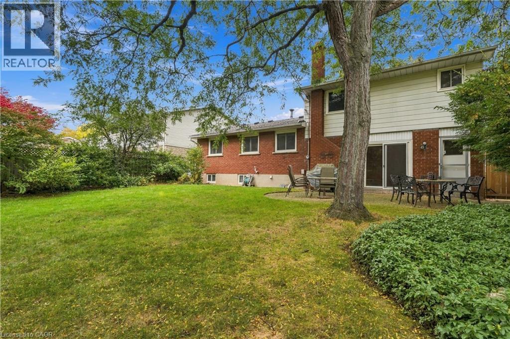 688 CHERRYWOOD Drive - 40