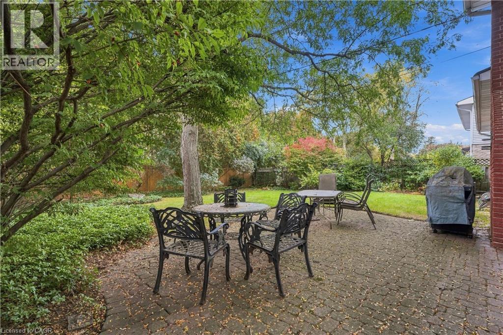 688 Cherrywood Drive — photo 41