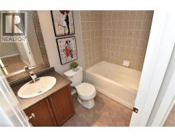 3185 Walkers Line, Burlington, ON L7M0E1 Photo 44