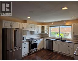 Foyer - 12300 Pinehurst Place Unit# 2, Osoyoos, BC V0H1V4 Photo 10