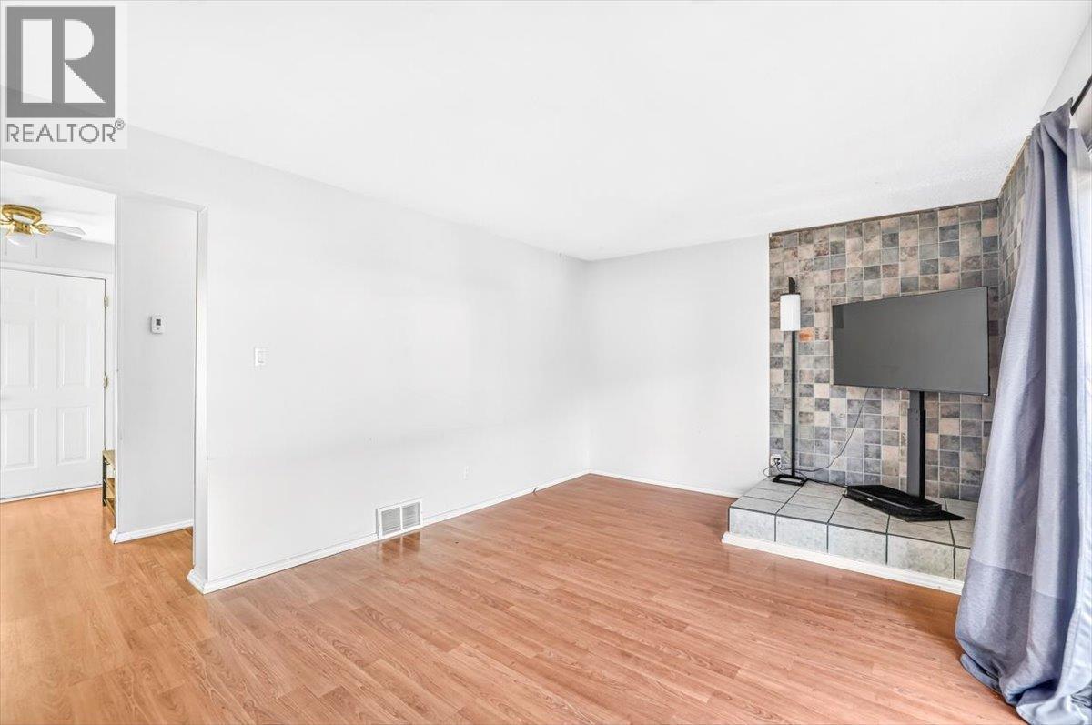 425B MOUNTAIN ASH Crescent - 22