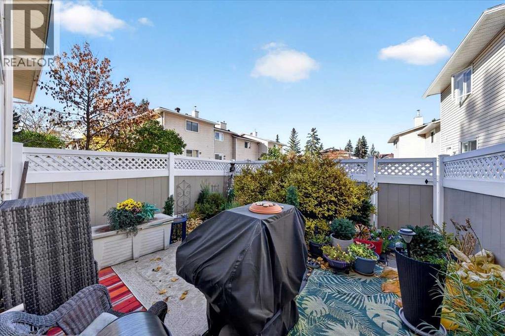 130 Woodmont Terrace SW - 16
