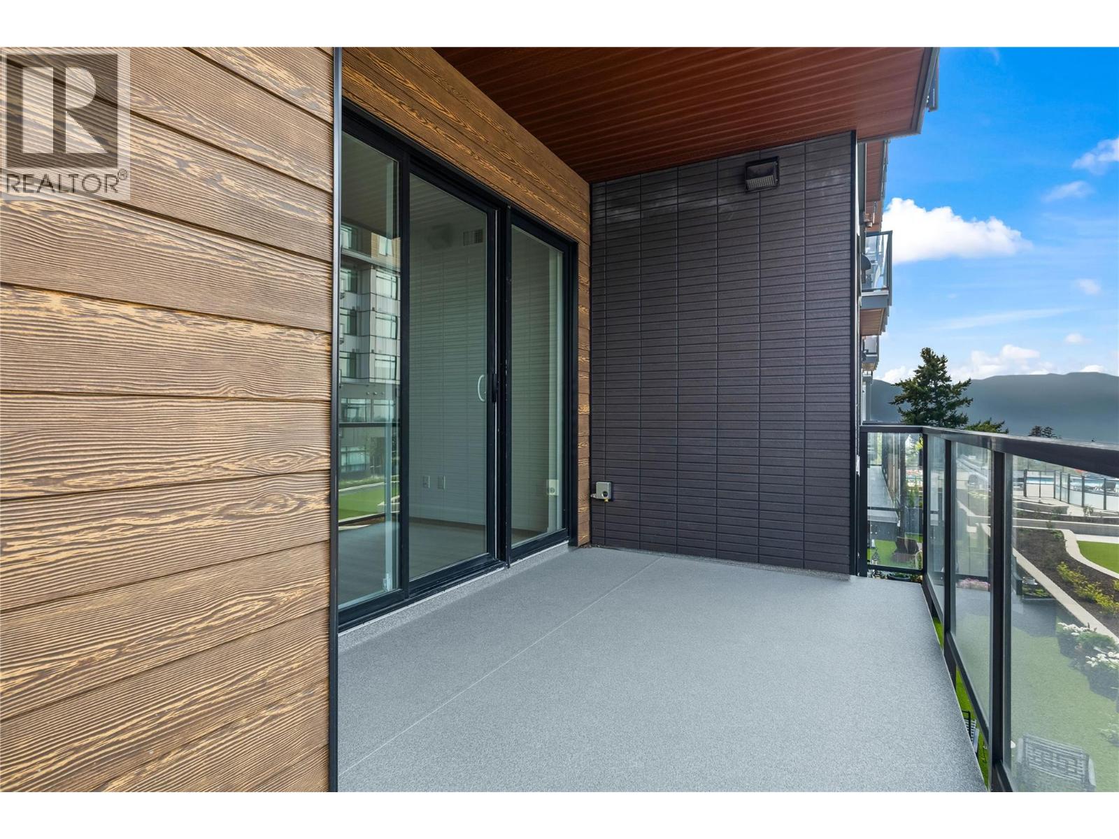 #208 2760 Olalla Road - 16