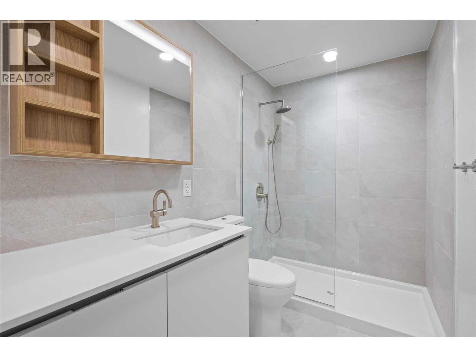 #208 2760 Olalla Road - 27
