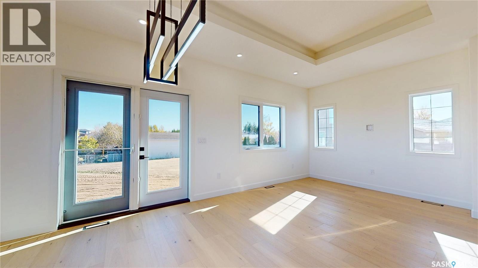 5 Aaron COURT - 19
