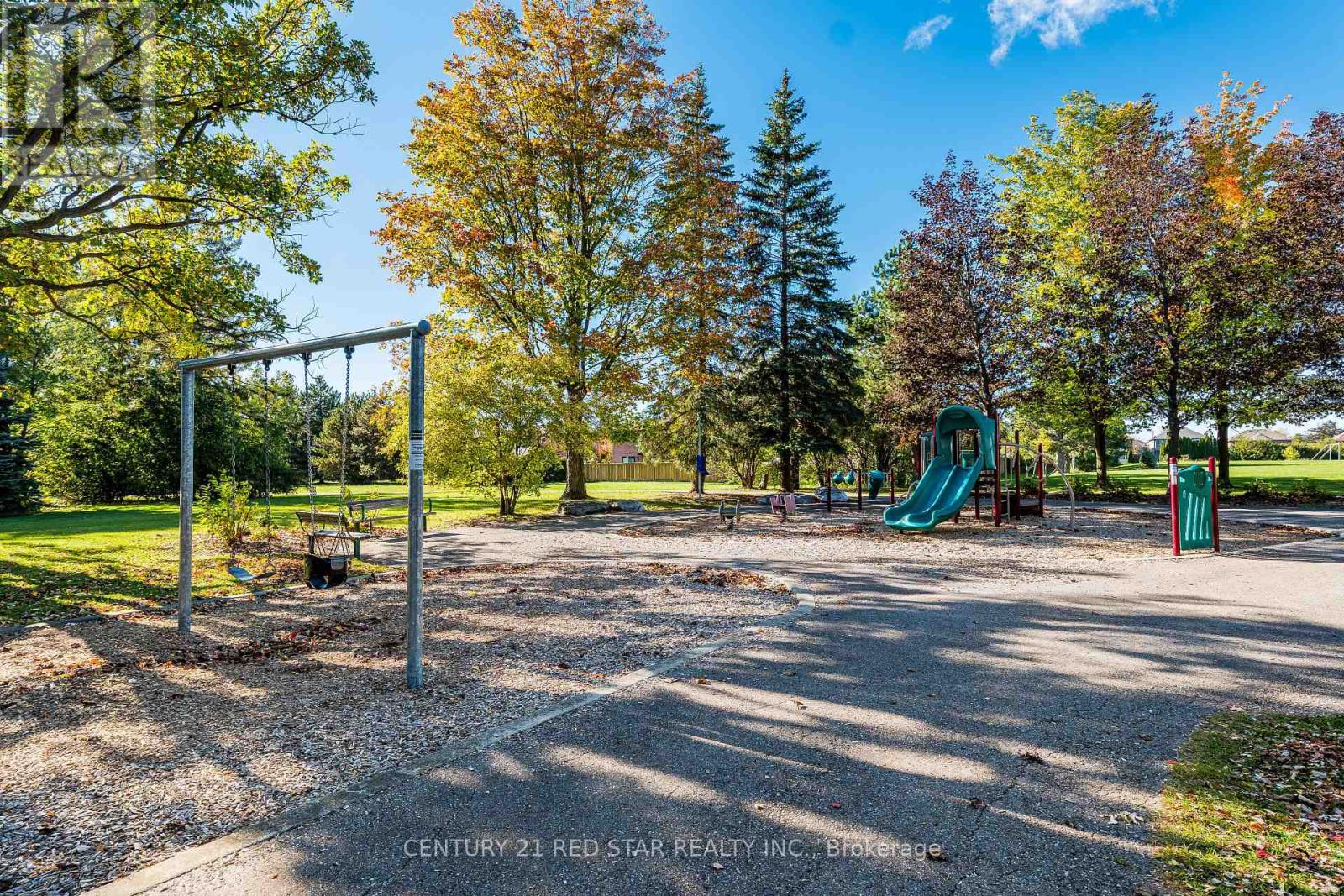 56 Fountainbridge Drive — photo 42