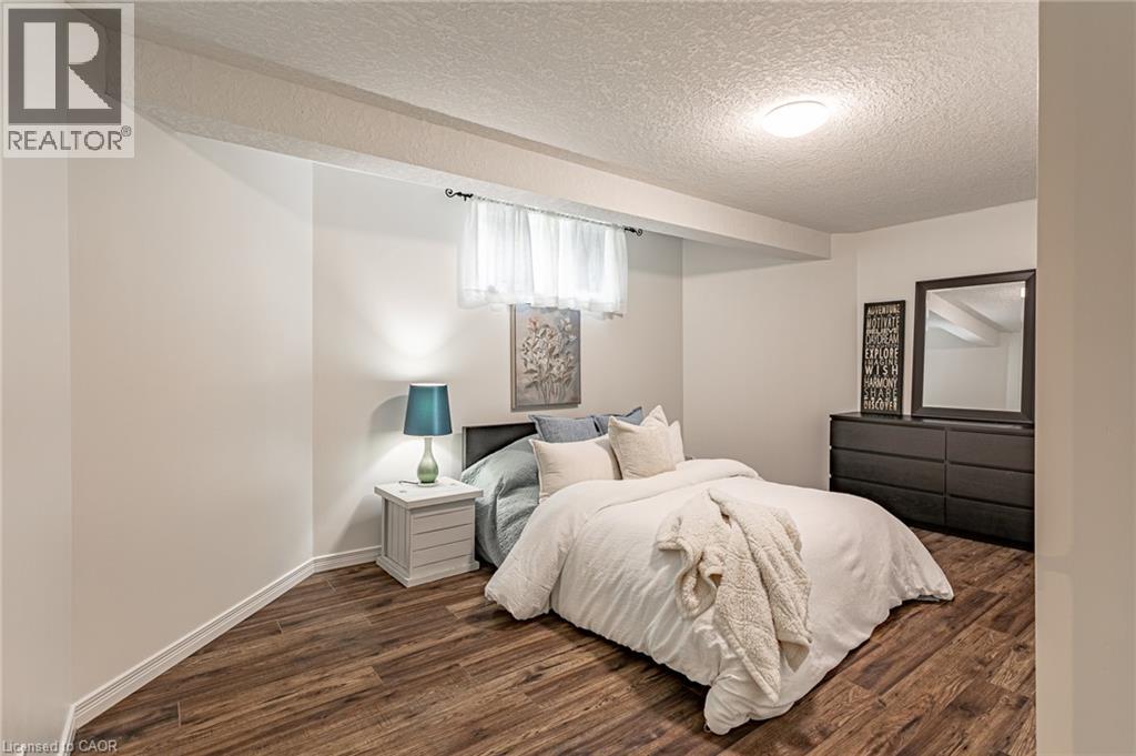 312 Schooner Crescent — photo 36