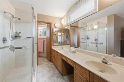 Laundry room - 343 Kirkbridge Drive, Winnipeg, MB R3T5N6 Photo 8