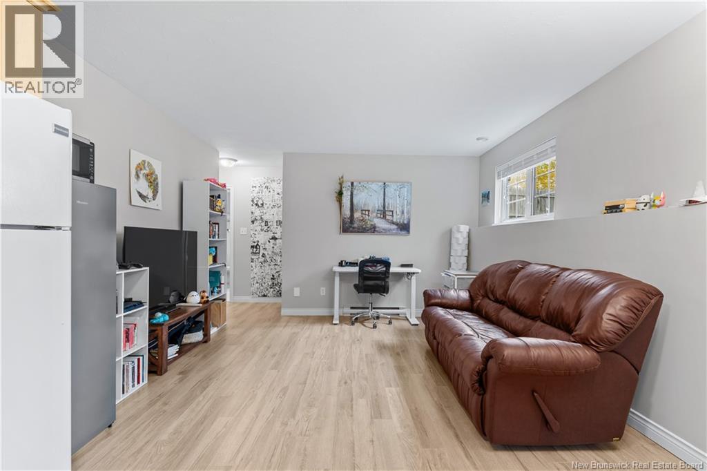 133 Tranquille Street - 33
