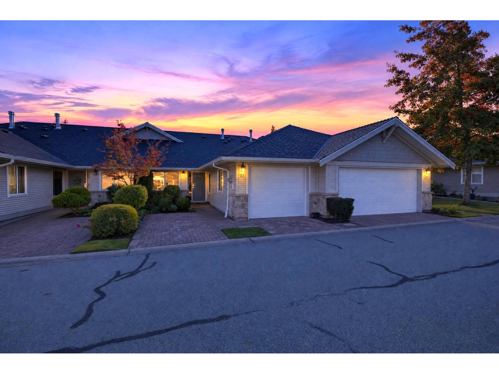 Property for sale at 23 17516 4 AVENUE