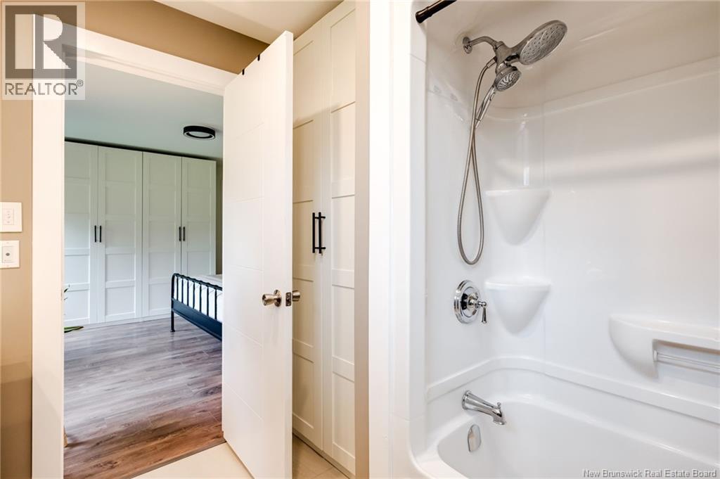 361 Kinnear Road - 24