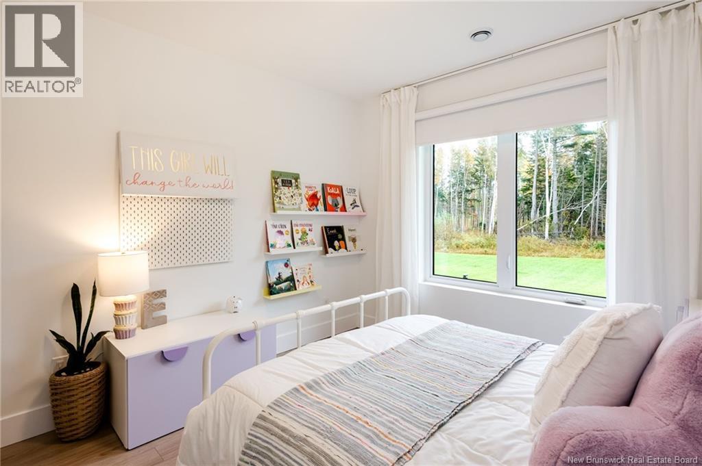 361 Kinnear Road - 17