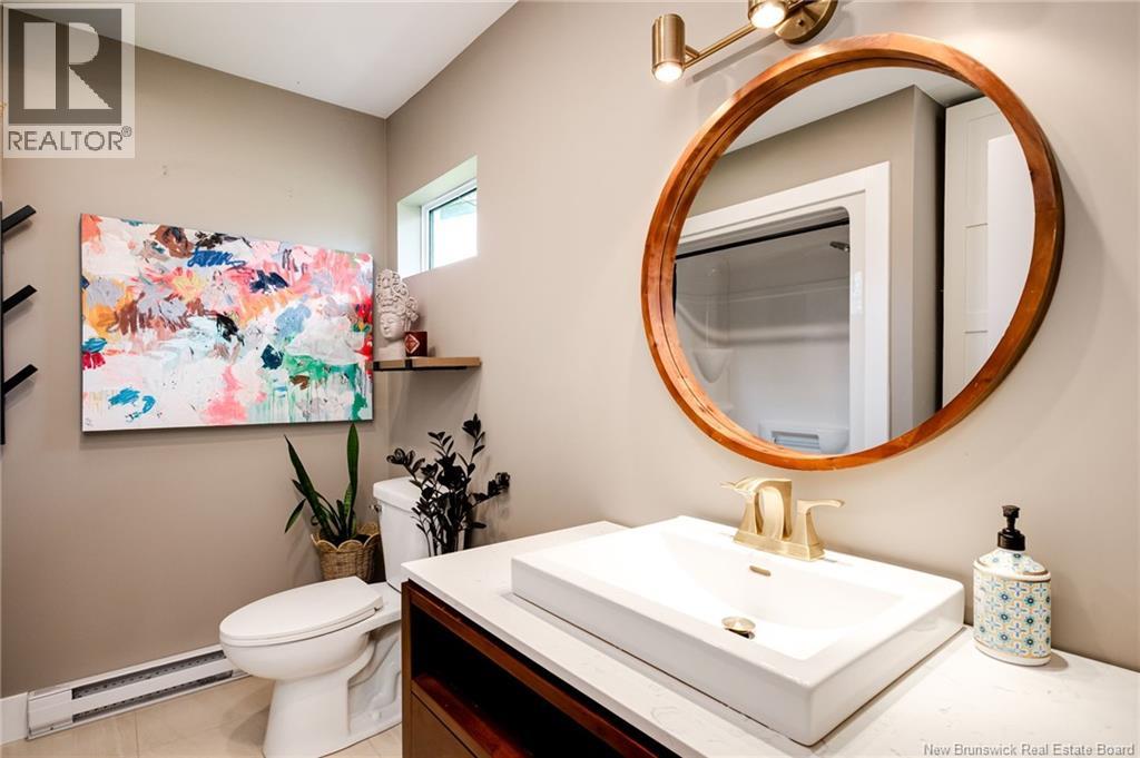 361 Kinnear Road - 38