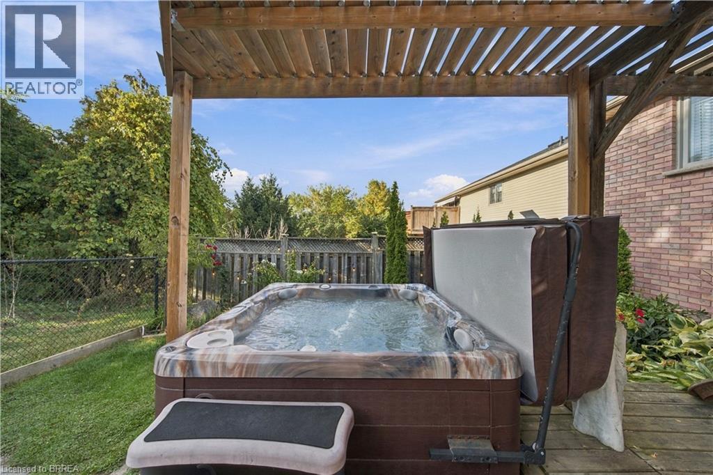 102 COURT Drive - 40