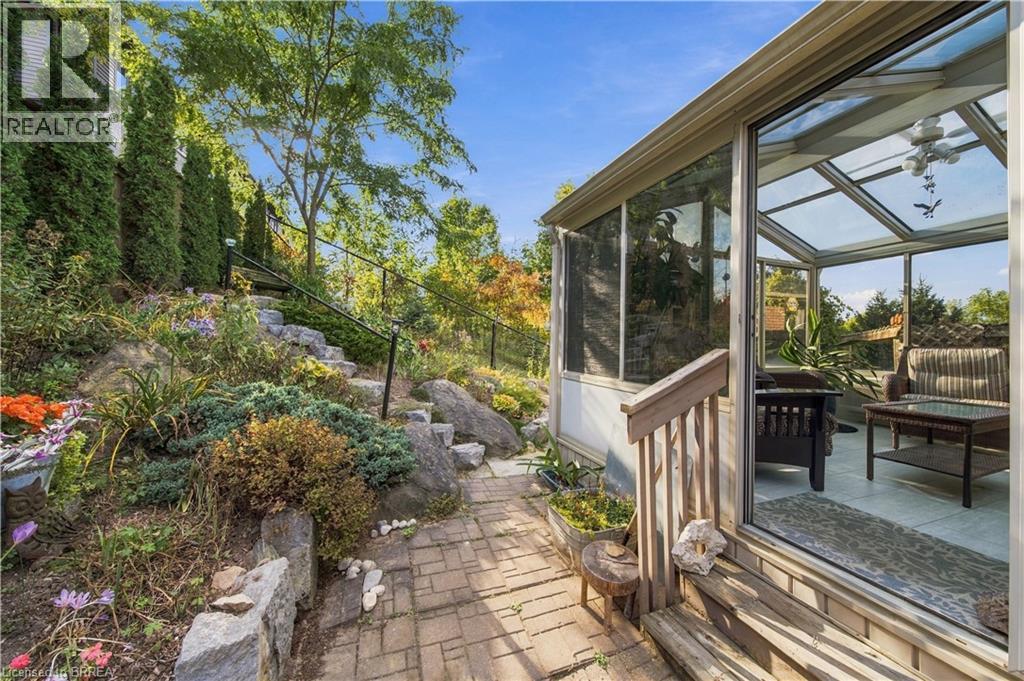 102 Court Drive — photo 37