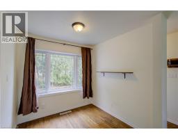 Kitchen - 15 Dumbarton Street, Guelph, ON N1E3T4 Photo 10