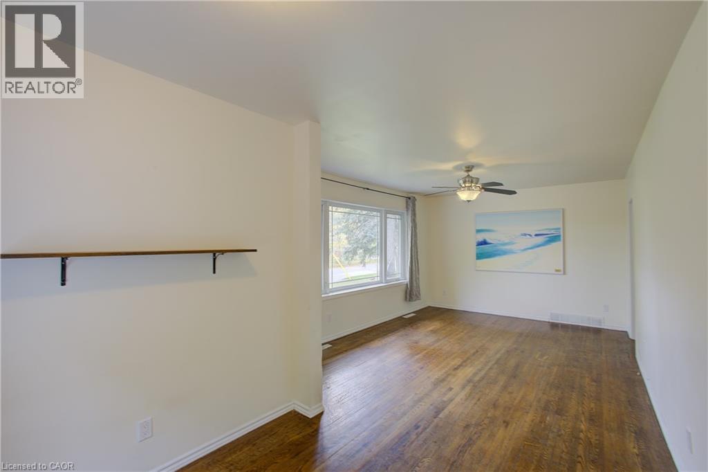 15 DUMBARTON Street, Guelph — photo 11