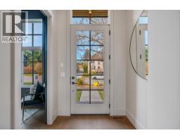 1, 1208 Bellevue Avenue SE - photo 3