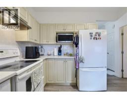 101, 613 19 Street SE - photo 18