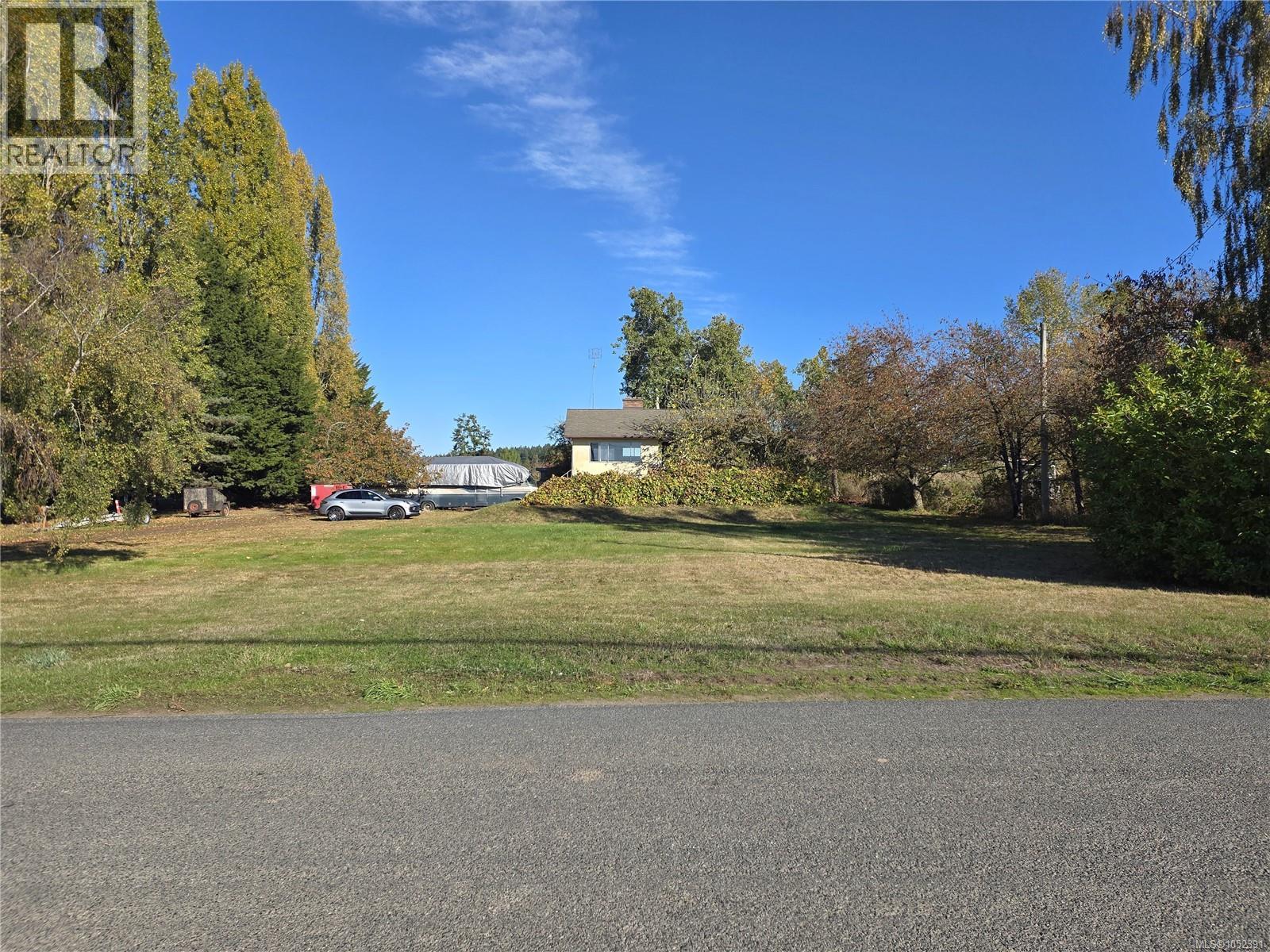2766 Island View Rd - 4