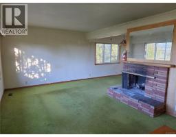 2766 Island View Rd, Central Saanich, BC V0S1M0 Photo 13
