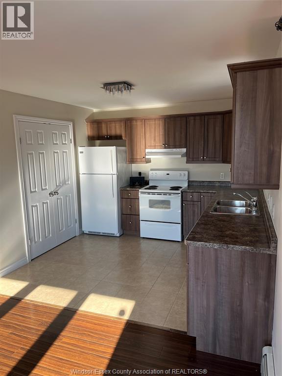 190 WALNUT LANE - 32