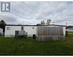 4 Lemarquis Drive, North Grant, NS B2G2L1 Photo 8