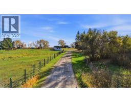 258022 112 Street E, Rural Foothills County, AB T1S3Z4 Photo 18