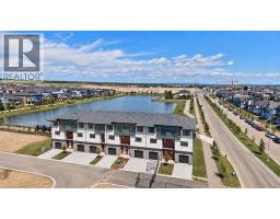 705, 30 Creekside Villas SW - photo 1